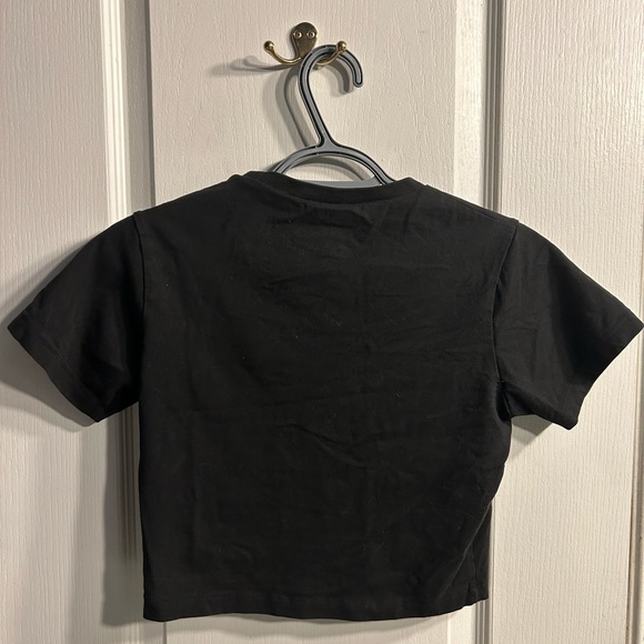 Alphalete signature short sleeve crop top - Gold - Picture 2 of 4